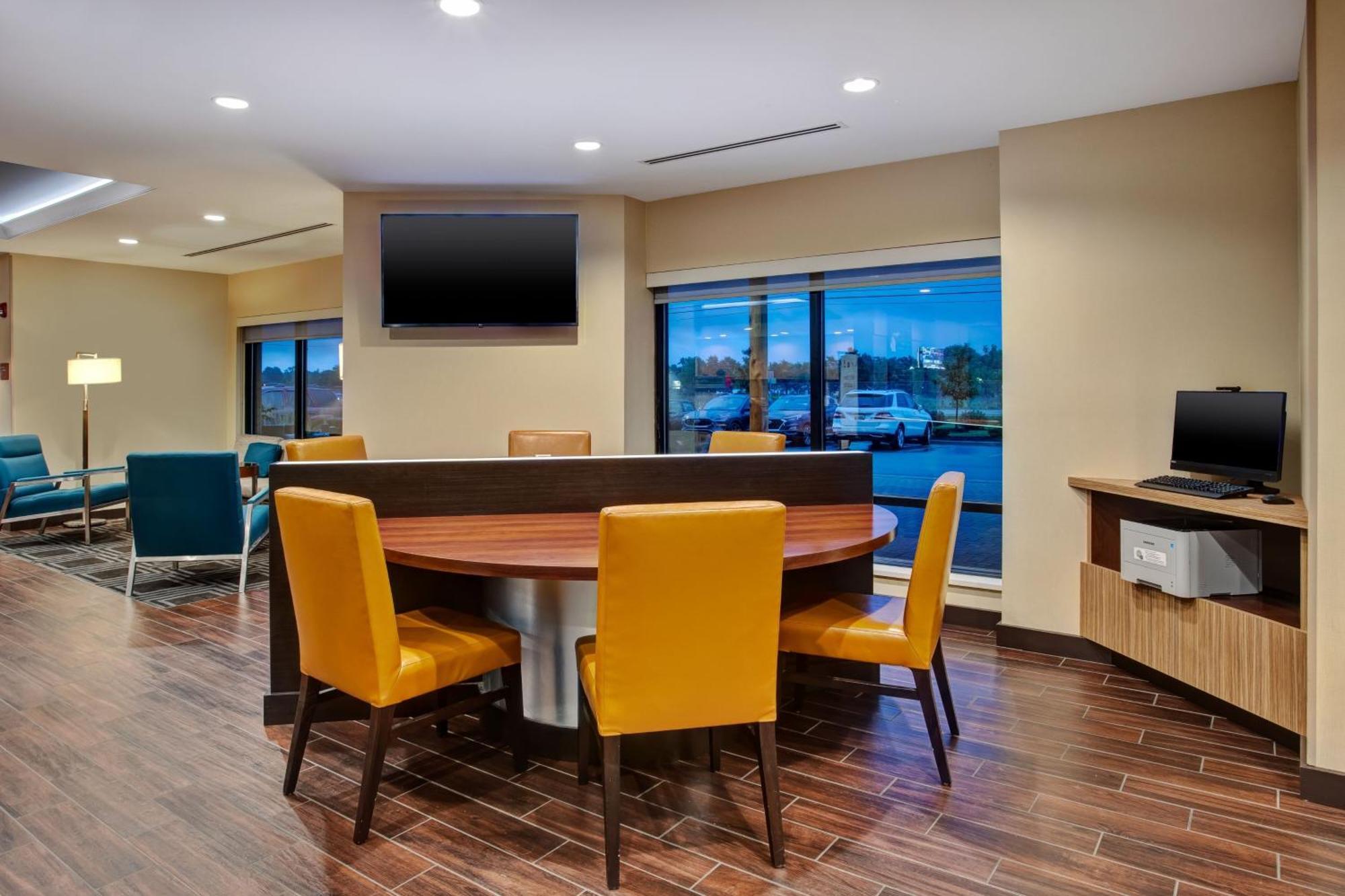 Towneplace Suites By Marriott Detroit Belleville Ngoại thất bức ảnh