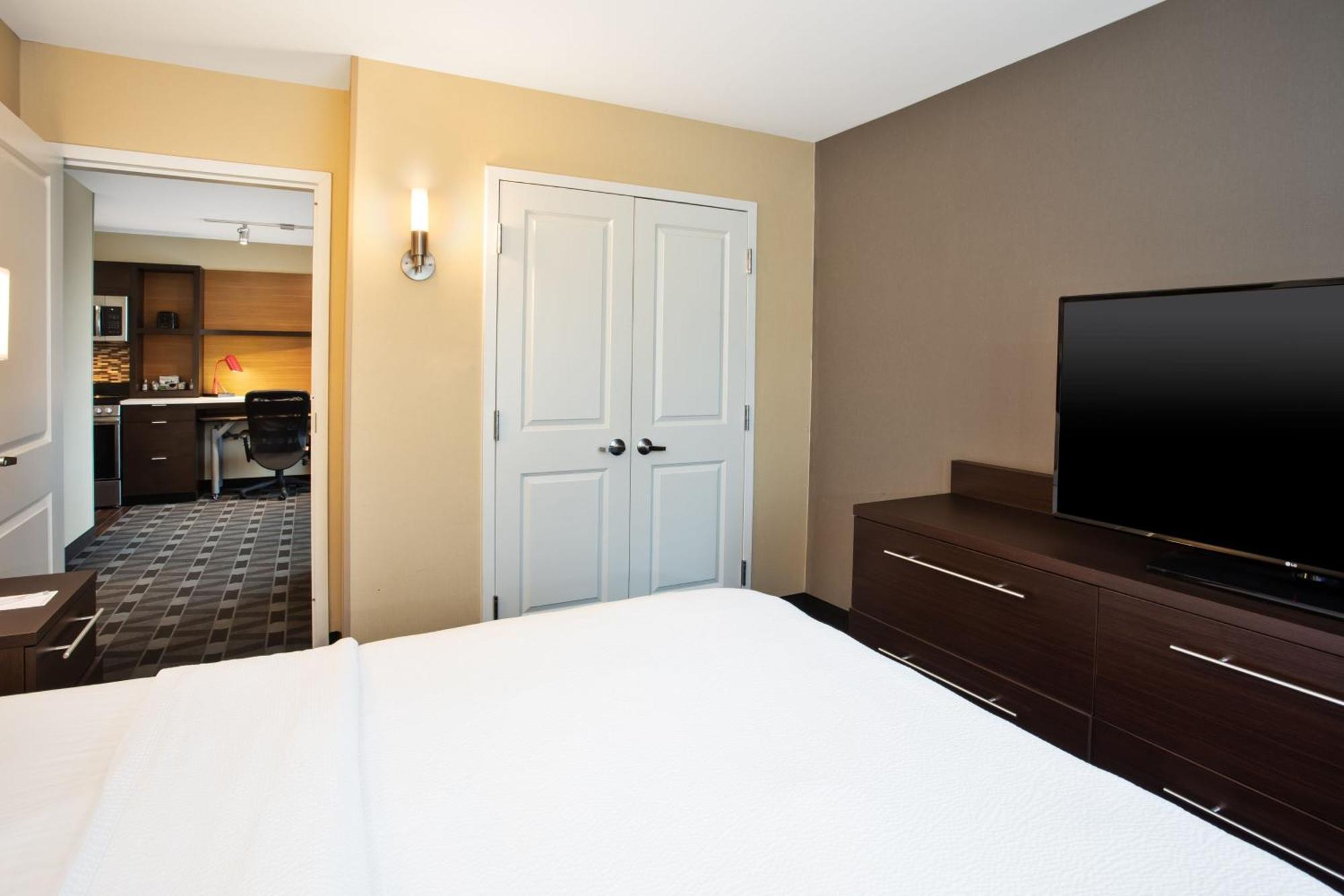 Towneplace Suites By Marriott Detroit Belleville Ngoại thất bức ảnh
