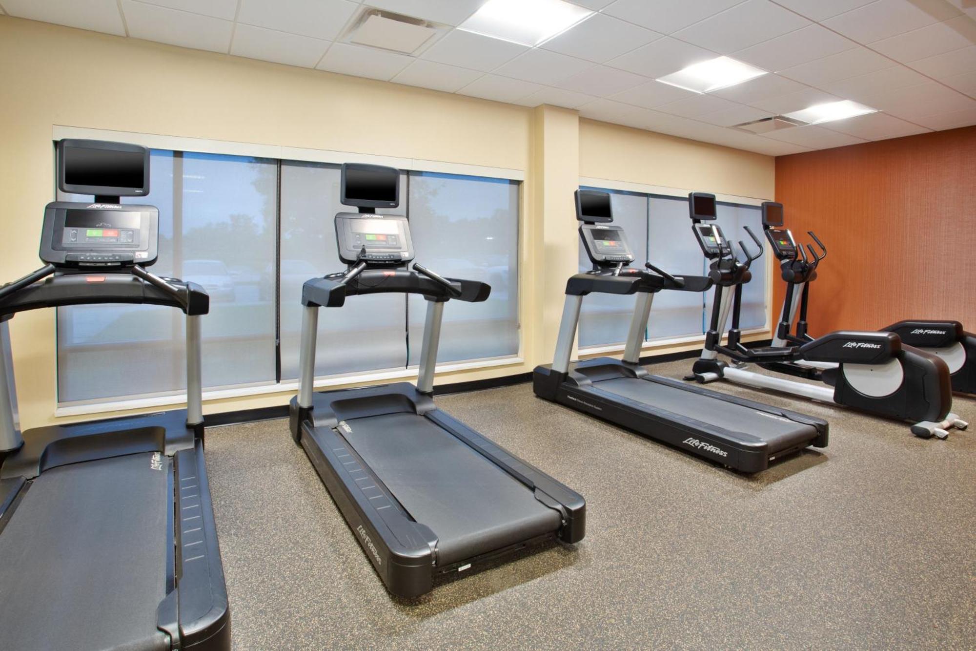 Towneplace Suites By Marriott Detroit Belleville Ngoại thất bức ảnh