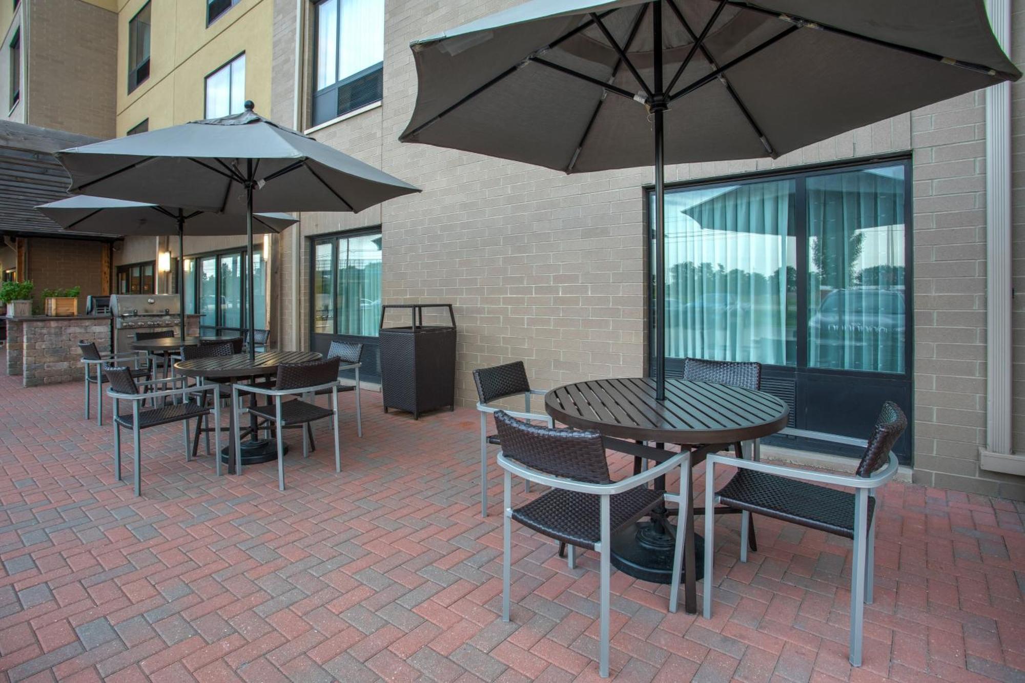 Towneplace Suites By Marriott Detroit Belleville Ngoại thất bức ảnh